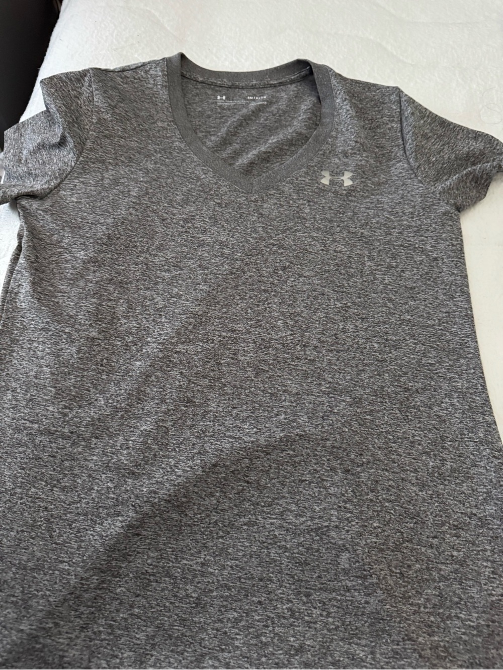 Under Armour Womens Heather Gray V-Neck Short Sleeve Tee